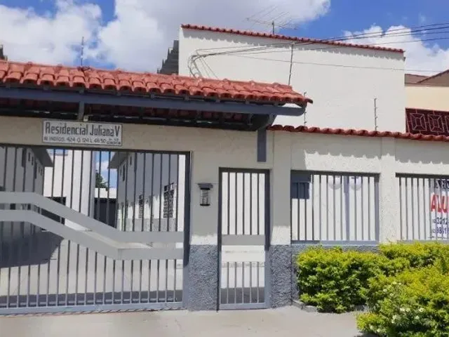 Imagem: Casa Padrao santa Genoveva Goiania Go Brasil