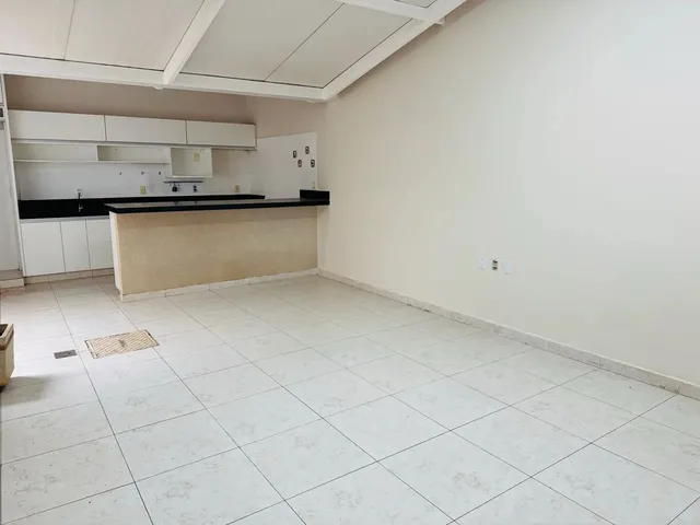 Imagem 1: Aluguel de Casa 4 Quartos