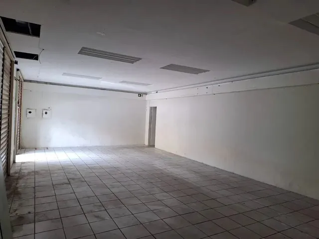 Imagem 2: Alugo Casa de Esquina para Comércio com 372M² no Bairro das Graças - Recife - Pe