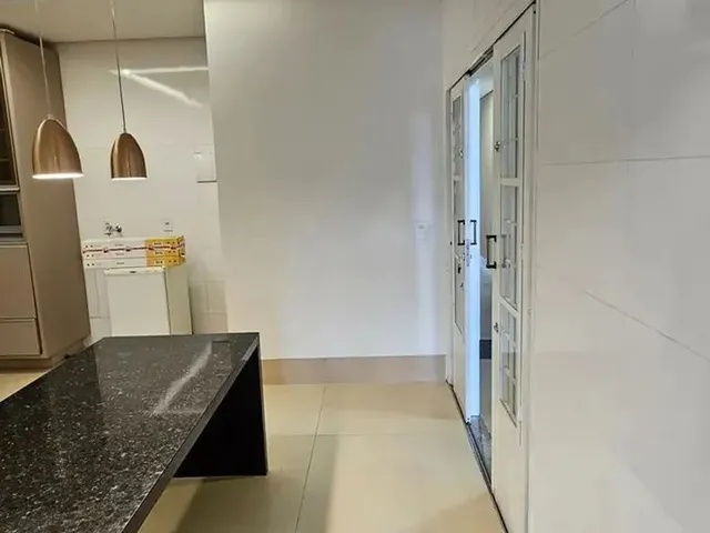 Imagem 12: Imóvel para Aluguel com 35 Metros Quadrados com 1 Quarto em Setor Campinas - Goiânia