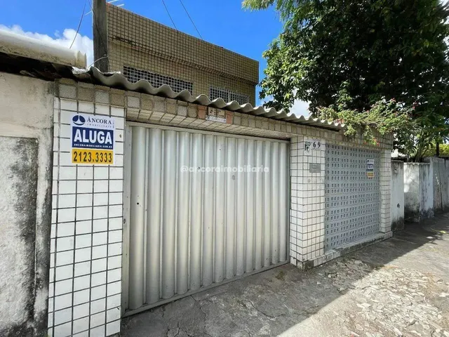 Imagem: Casa para Aluguel, 3 Quartos, 1 Vaga, Campo