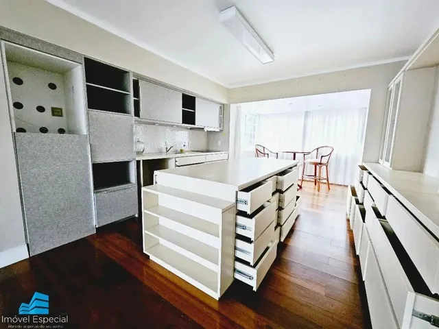 Imagem 3: Com 126M² e Uma Vista Incrível para o Vale e Acesso a Pé a Rua Coberta Esse