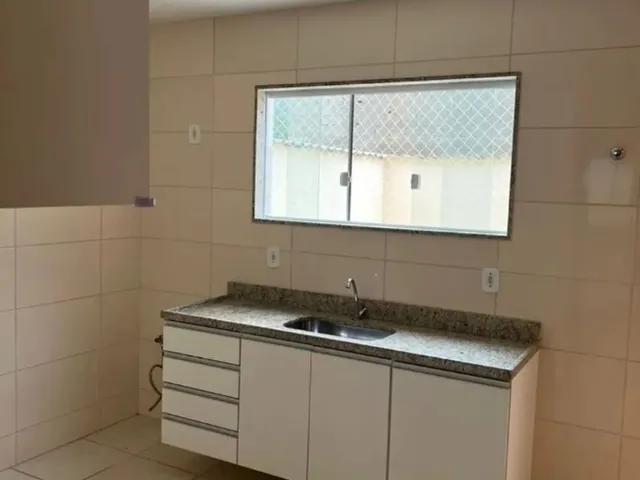 Imagem 5: Casa pra Alugar em Teresópolis/Albuquerque - 2 Quartos - Garagem - Condomínio Fechado