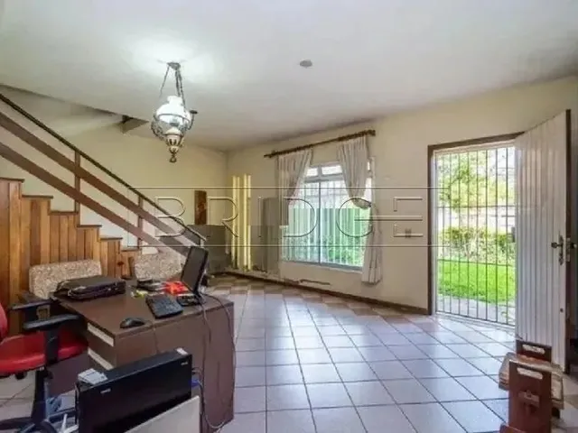 Imagem: Casa para Alugar com 212M², 3 Dormitórios