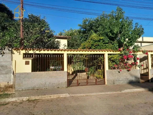 Imagem: Casa com 2 Dormitórios À Venda, 136 M²