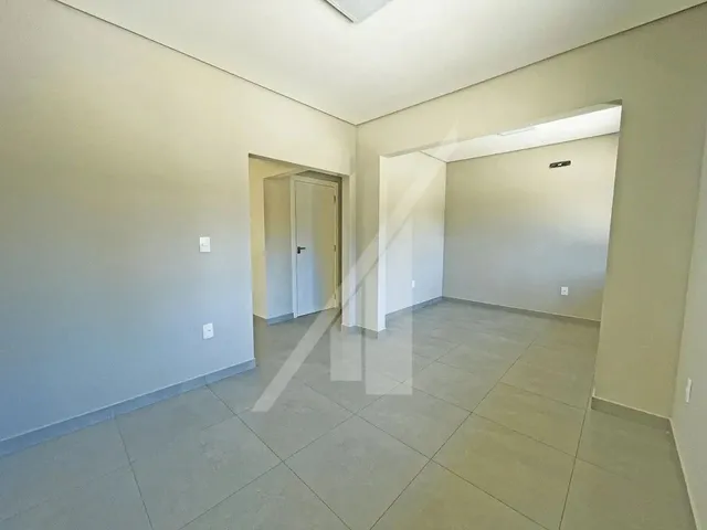 Imagem 2: Casa Comercial - Velha , Prox. Colegio Adolpho Konder