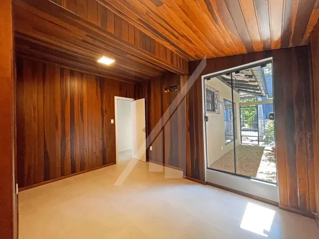 Imagem 8: Casa Comercial - Velha , Prox. Colegio Adolpho Konder