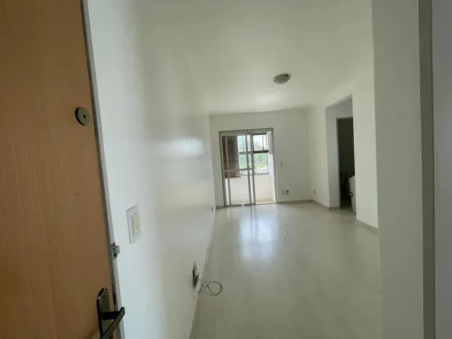 Imagem 3: Imóvel para Aluguel com 72 Metros Quadrados com 2 Quartos em Sarandi - Porto Alegre - Rs