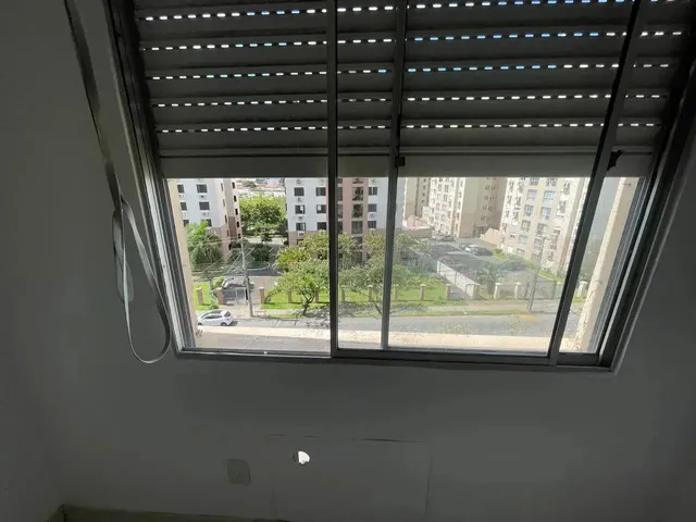 Imagem 4: Imóvel para Aluguel com 72 Metros Quadrados com 2 Quartos em Sarandi - Porto Alegre - Rs