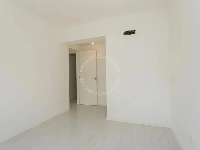 Imagem 7: Apartamento Semimobiliado para Alugar no Higienópolis com 2 Quartos (1 Suíte