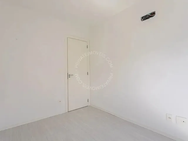 Imagem 2: Apartamento Semimobiliado para Alugar no Higienópolis com 2 Quartos (1 Suíte