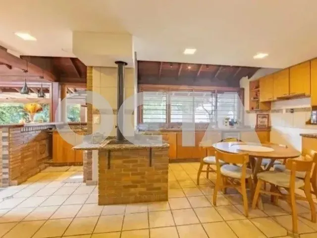 Imagem 8: Casa com 4 Quartos, 269M² - Chácara das Pedras