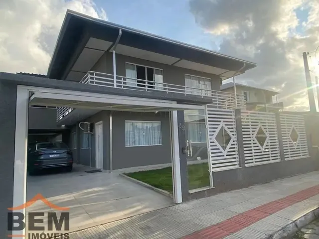 Imagem: Casa À Venda no Bairro São Judas em Itajaí