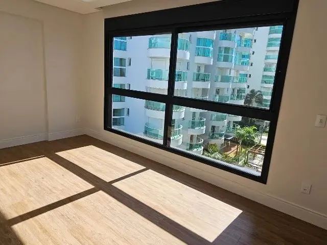Imagem 3: Cobertura Duplex com Piscina Privativa 4Suítes, 6 Bwc, 5 Vgs, Próx. Mar com Lazer