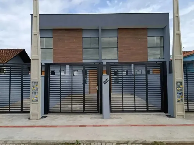 Imagem: Sobrado À Venda no Bairro Aventureiro