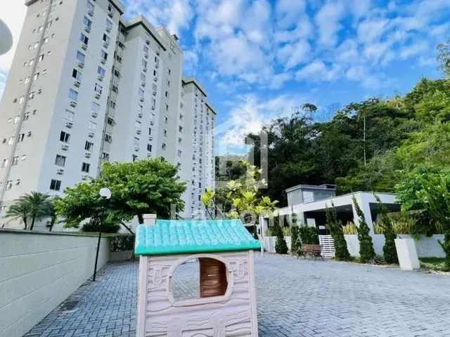 Imagem 9: Apartamento com 02 Quartos, 02 Vagas de Garagem À Venda em Blumenau, Próximo Ao Centro