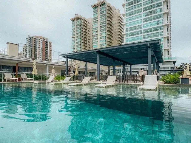 Imagem: O apartamento possui 3 Dormitórios, 3 Suítes, 4