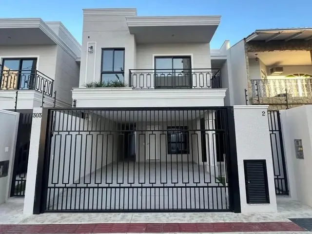 Imagem: Excelente Sobrado de 3 Suítes no Centro