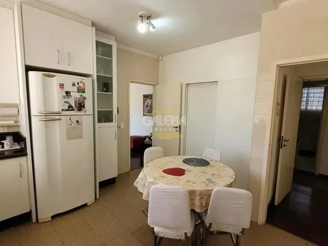 Imagem 10: Casa no América com 4 Quartos para Venda, 263 M²