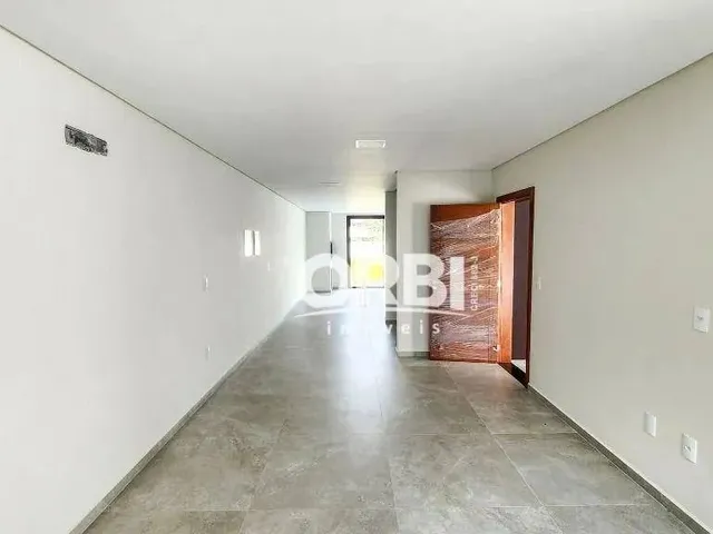 Imagem 2: Casa com 3 Dormitórios À Venda, 204 M² por R$ 1.380.000,00 - Ponta Aguda - Blumenau/Sc