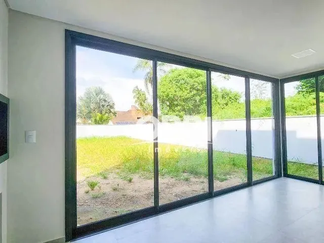 Imagem 3: Casa com 3 Dormitórios À Venda, 204 M² por R$ 1.380.000,00 - Ponta Aguda - Blumenau/Sc