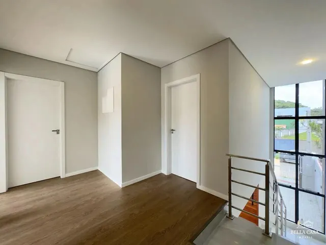 Imagem 9: Casa com 03 Quartos no Bairro Gloria