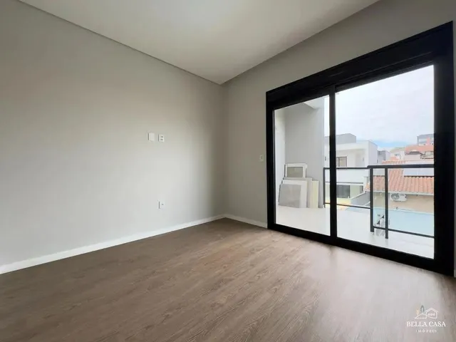 Imagem 10: Casa com 03 Quartos no Bairro Gloria