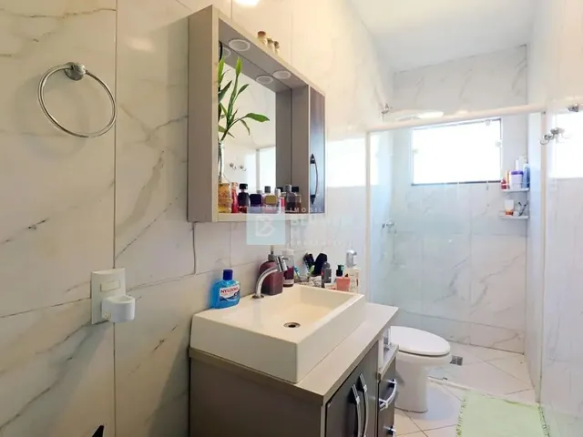 Imagem 10: Ampla Casa com 3 Dormitórios Sendo 1 Suíte no Bairro Itoupava Norte!