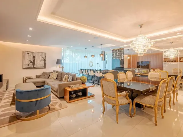 Imagem 4: Casa com 4 Dormitórios À Venda, 240 M² por R$ 1.700.000,00 - América - Joinville/Sc
