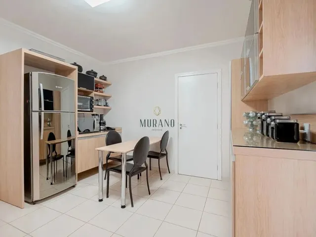 Imagem 7: Casa com 4 Dormitórios À Venda, 240 M² por R$ 1.700.000,00 - América - Joinville/Sc