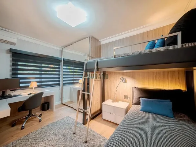 Imagem 15: Casa com 4 Dormitórios À Venda, 240 M² por R$ 1.700.000,00 - América - Joinville/Sc