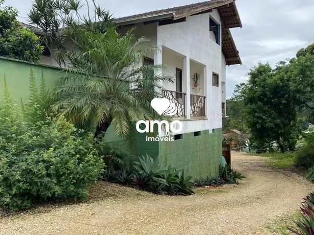 Imagem: Casa À Venda, 3 Quartos, 1 Suíte, 1 Vaga