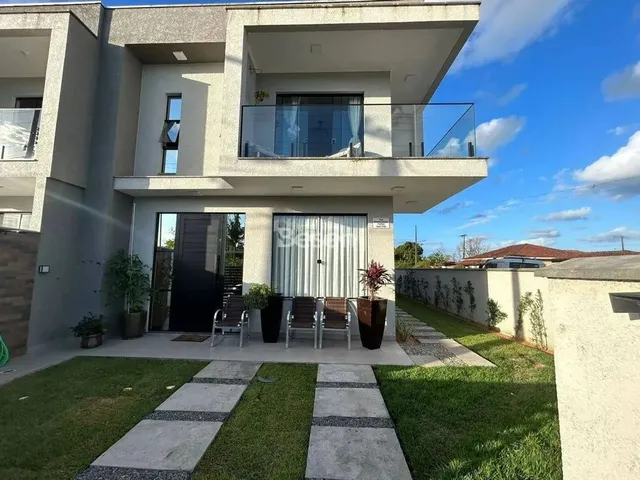 Imagem: Sobrado de Esquina Mobiliado