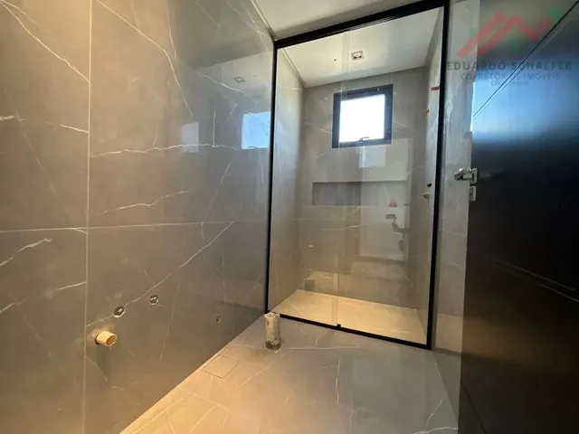 Imagem 5: Imóvel para Venda Possui 413 Metros Quadrados com 5 Quartos em Centro - Camboriú - Sc
