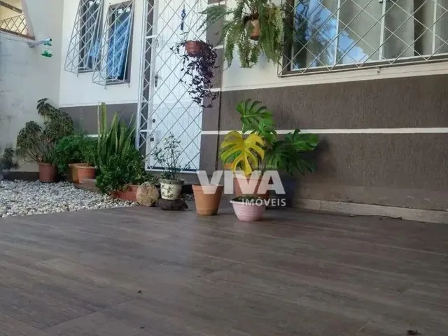 Imagem: Casa com 2 Dormitórios À Venda, 48 M²