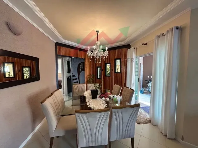 Imagem 1: Imóvel para Venda Possui 140 Metros Quadrados com 3 Quartos em Centro - Camboriú - Sc