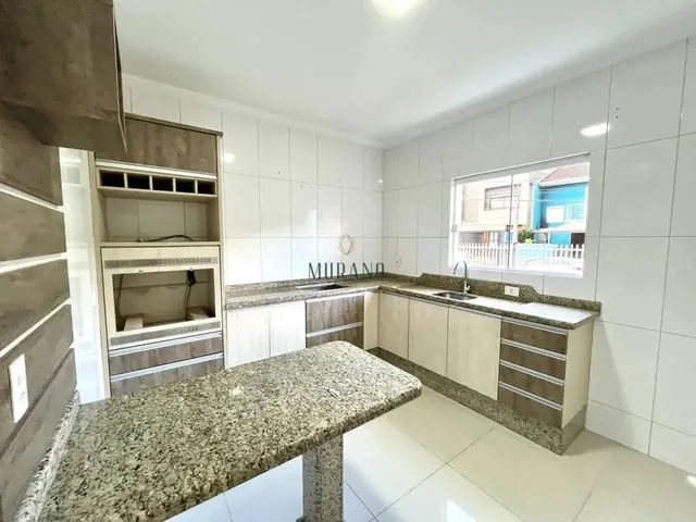 Imagem 3: Sobrado com 3 Dormitórios À Venda, 145M² por R$ 750.000 - Bom Retiro - Joinville/Sc