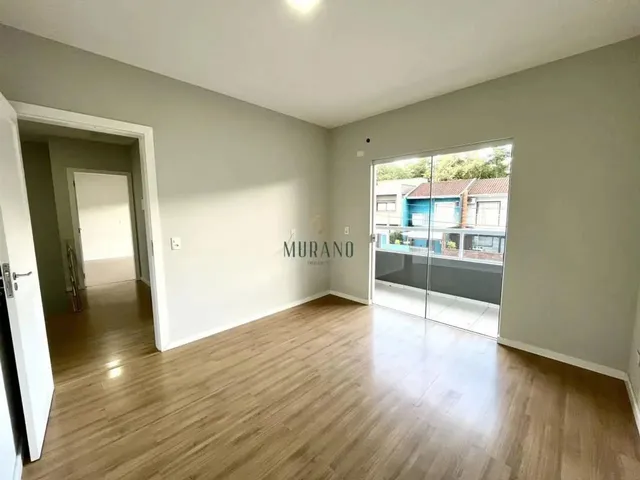 Imagem 4: Sobrado com 3 Dormitórios À Venda, 145M² por R$ 750.000 - Bom Retiro - Joinville/Sc
