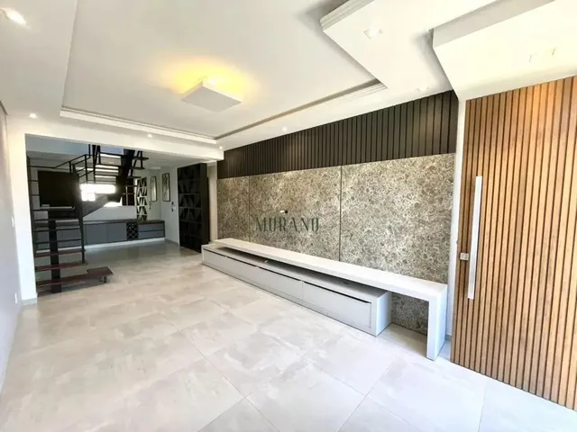 Imagem: Sobrado com 6 Dormitórios À Venda, 495M²