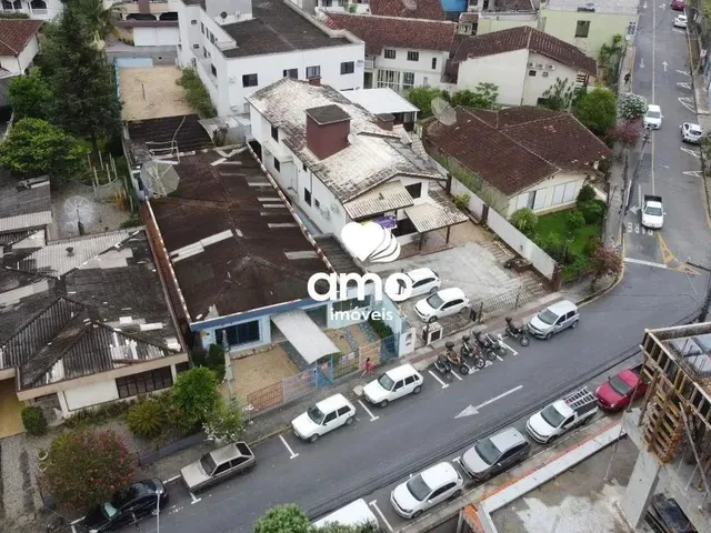 Imagem 16: Casa Comercial com Amplo Terreno para Venda no Centro de Brusque!