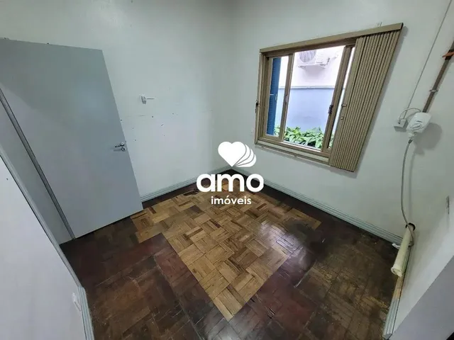 Imagem 2: Casa Comercial com Amplo Terreno para Venda no Centro de Brusque!