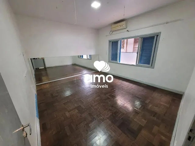 Imagem 10: Casa Comercial com Amplo Terreno para Venda no Centro de Brusque!
