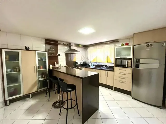 Imagem 3: Sobrado com 4 Dormitórios À Venda, 348M² por R$ 1.380.000,00 - Costa e Silva