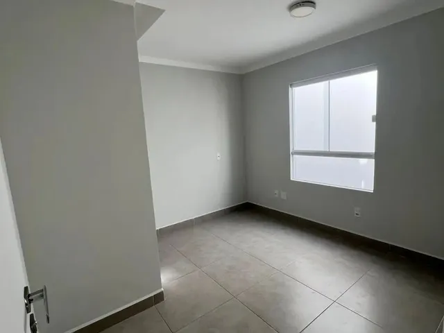 Imagem 12: Apartamento - 2 Dormitórios - 2 Suítes - Localizado em Balneário Camboriú / Praia