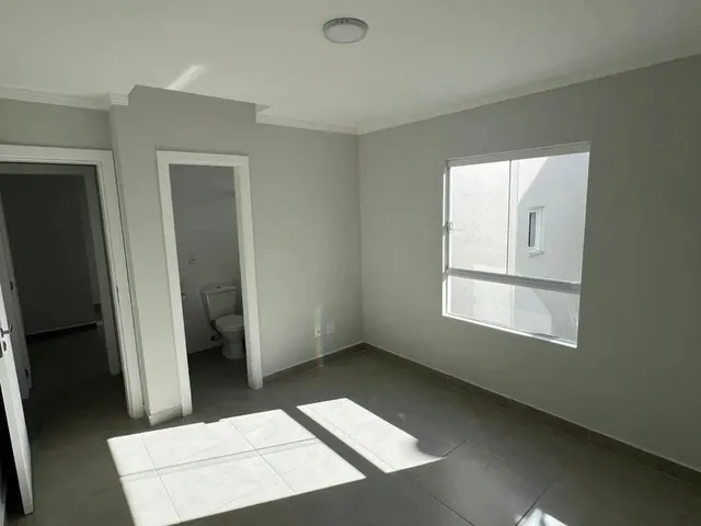 Imagem 11: Apartamento - 2 Dormitórios - 2 Suítes - Localizado em Balneário Camboriú / Praia