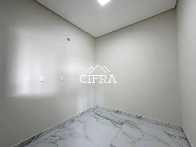 Imagem 2: Casa de Alvenaria - Venda - 03 Dormitórios - 188M2 - Residencial dos Ipês - Loteamento
