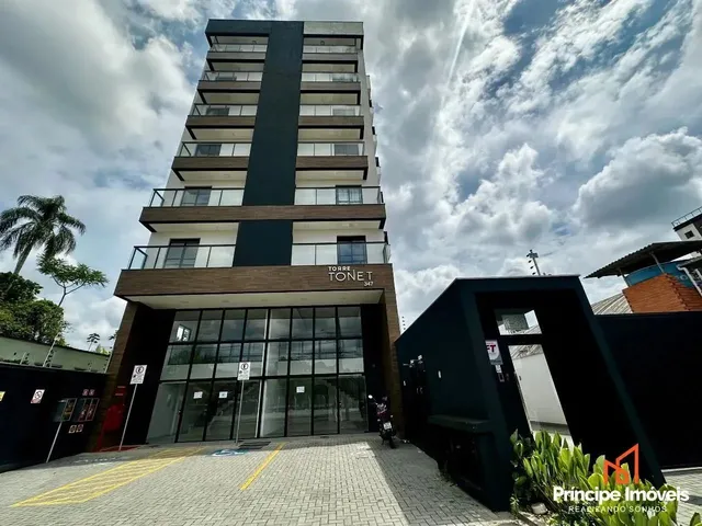 Imagem: O apartamento possui 3 Dormitórios, 1 Suíte, 2 Banheiros,