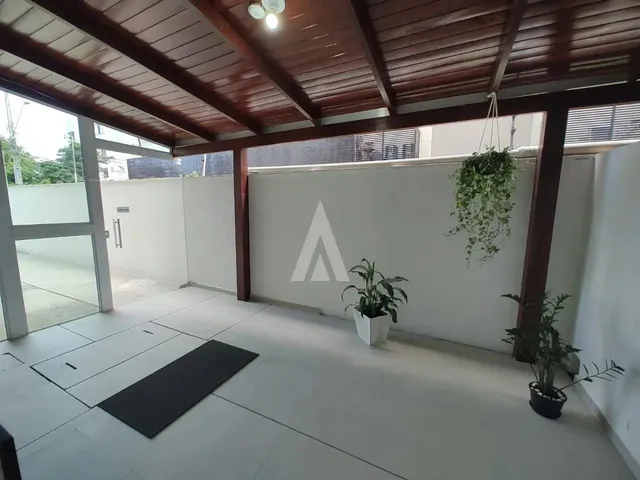 Imagem 7: Apartamento com 1 Suíte e Mais 1 Quarto, À Venda no Bairro Costa e Silva Em