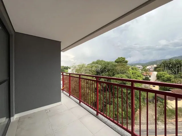 Imagem 8: Apartamento com Dois Dormitórios Sendo Uma Suíte, Sacada com Churrasqueira e 1 Vaga De