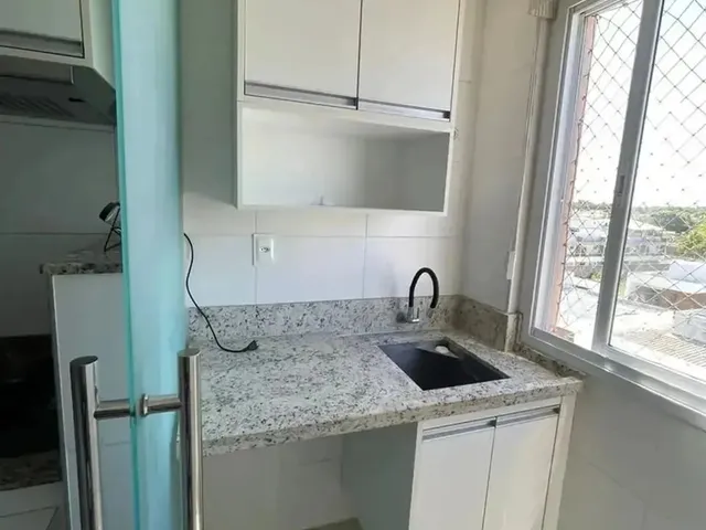 Imagem 15: Apartamento 2/4 Semi Mobiliado no Condomínio Edifício san Marino em Buraquinho